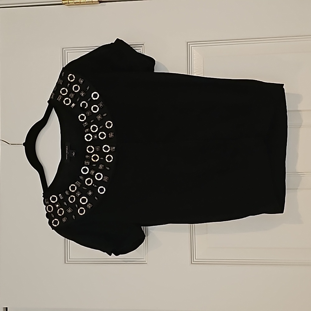 Banana Republic Short Sleeve Sweater, with Gold and Black Trim, Size M/L